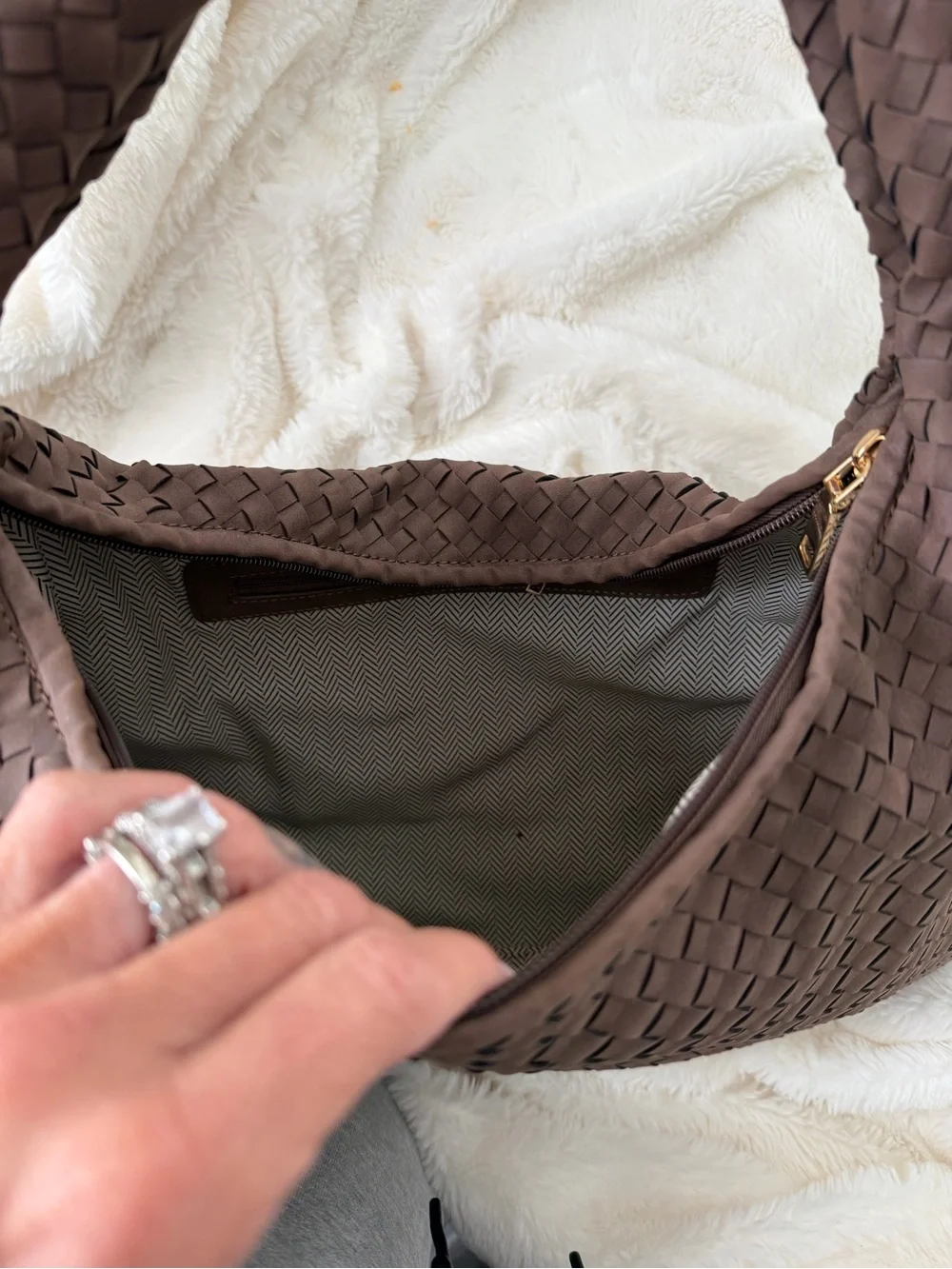 Woven Suede Shoulder Hobo Bag - Brown